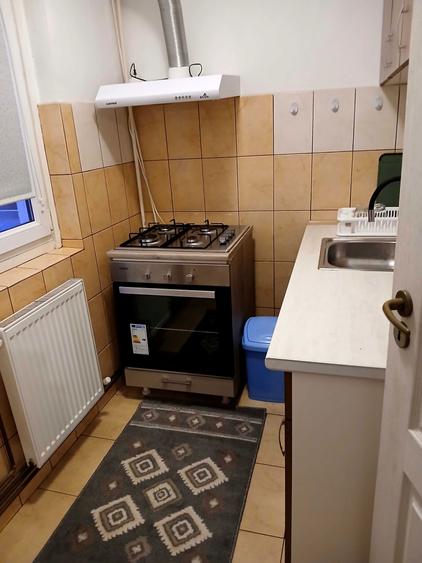 Inchiriez garsoniera zona Micro 1 - 3