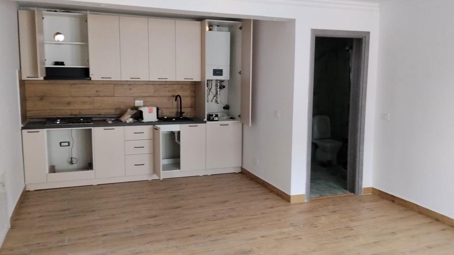 Apartamente de vanzare - 4