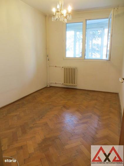 Apartament 4 camere Titan - metrou Nicolae Grigorescu - etaj 1 -bloc H - 15