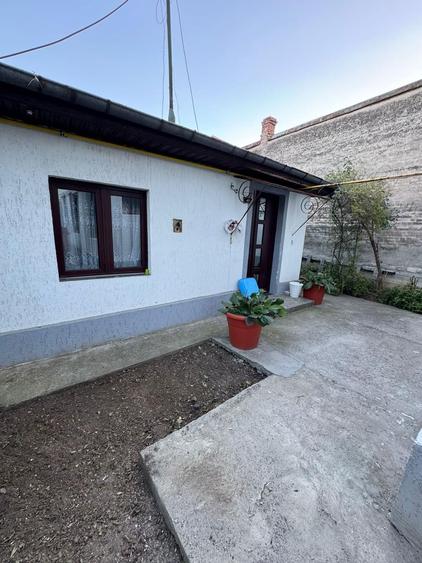 Casa de vanzare 290 mp . Zona Cioceanu - 6