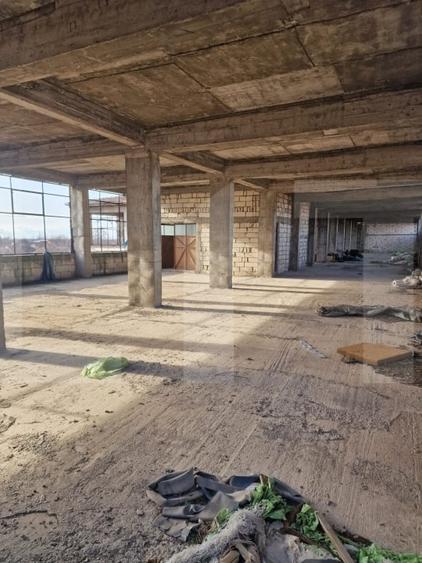 Spațiu industrial, de 6,802 mp, în Fabric