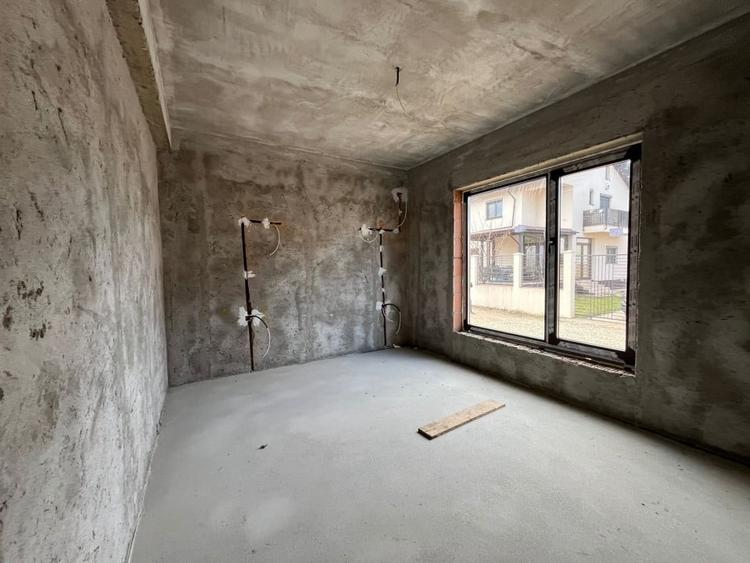 De vanzare vila individuala 5 camere zona noua Tunari - 19