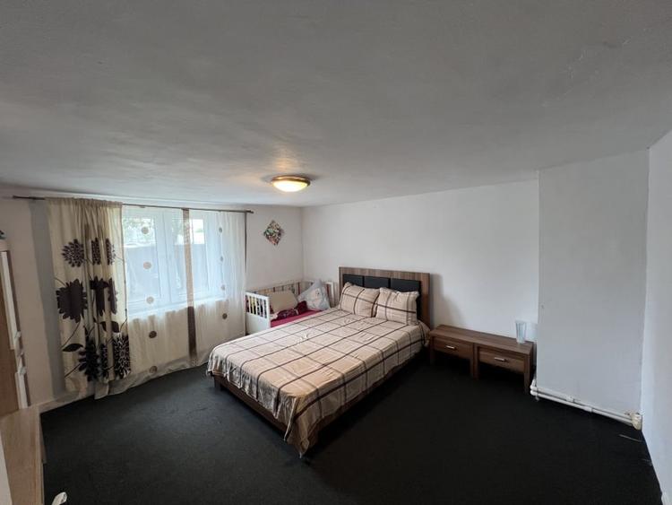 Casa 3 camere, Izvoare - 2