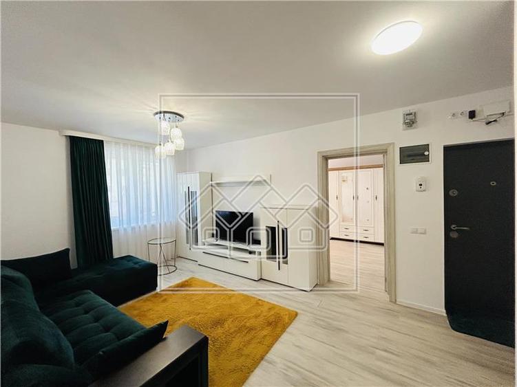 Apartament de inchiriat in Sibiu - 3 camere, balcon, renovat - Strand - 1