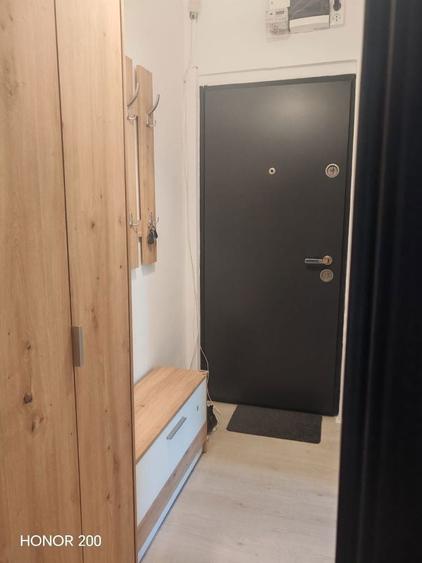 Inchiriez aparatament 2 camere , semidecomandat , apartamentul a fost recent renovat - 7