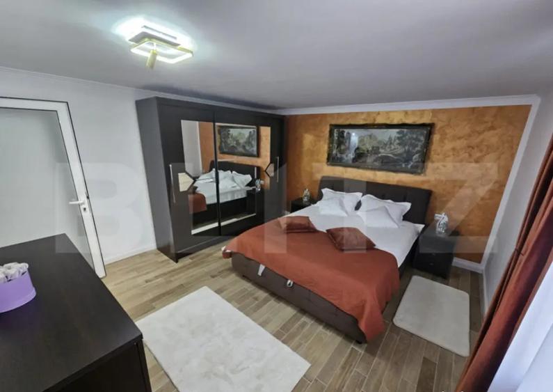 Apartament cu 3 camere de inchiriat, 70 mp, zona Centru, Al - 8