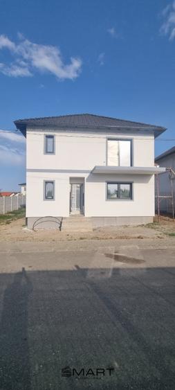 Casa individuala de vanzare in Cristian - 1
