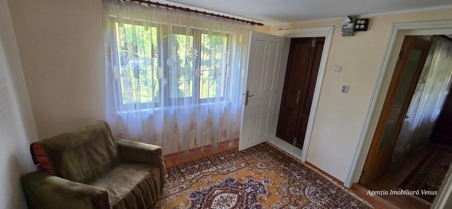 Casa caramida in Costesti - 10