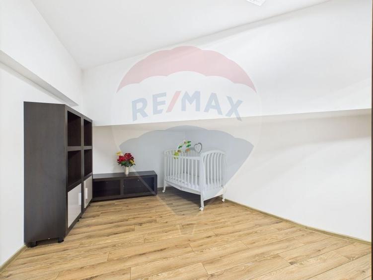 Apartament spatios 4 camere | 122 mp | Damaroaia - 10