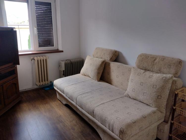 Chirie apartament cu 3 camere - 6