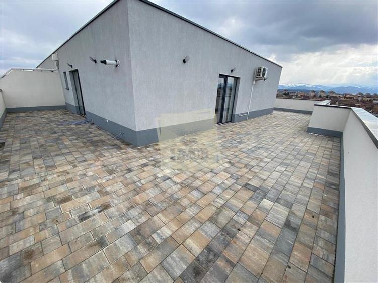 Penthouse de lux cu 3 camere si terasa in zona Kogalniceanu - 2