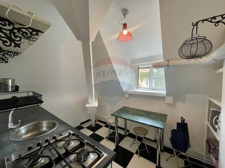 Apartament (in vila) de închiriat în zona Capitale - 6