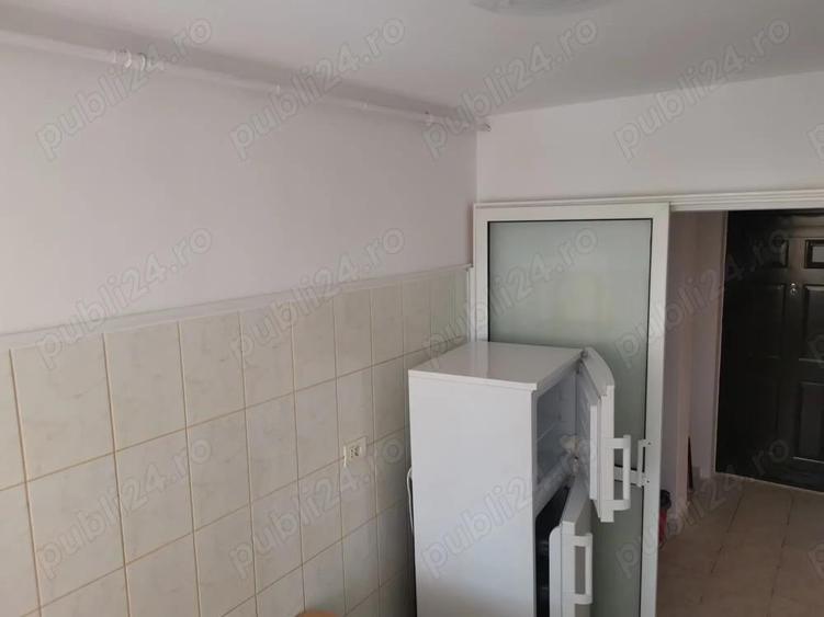 Se Inchiriaza apartament cu doua camere - 10