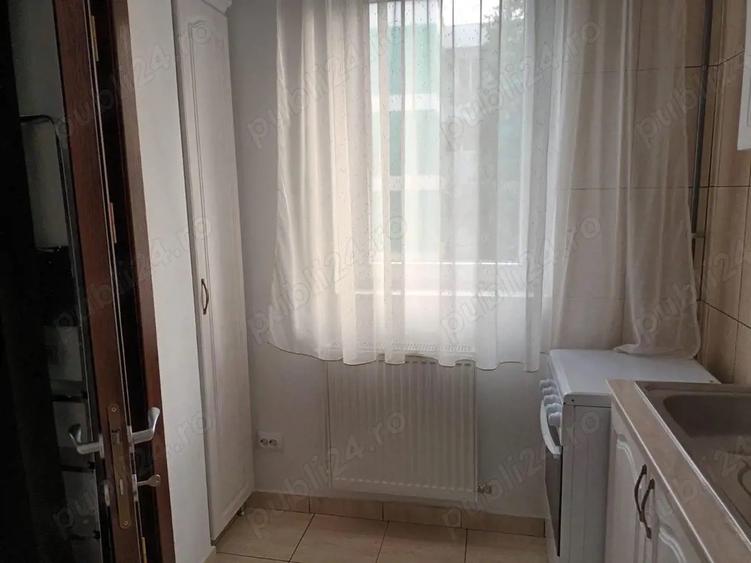 garsoniera de inchiriat +loc de parcare ,300 ,Pitesti, Centru - 2