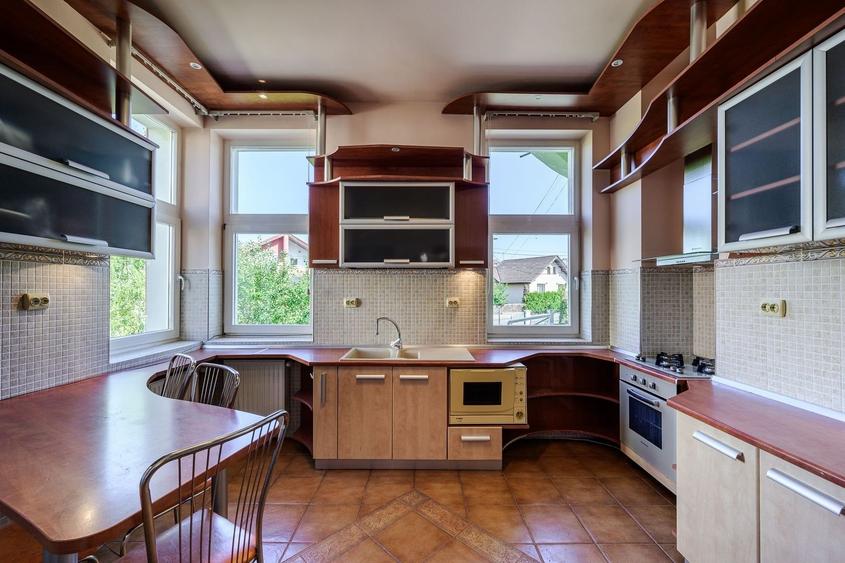 CASA Individuala ELEGANTA 300MP Teren 2150MP CAMPULUI - 10