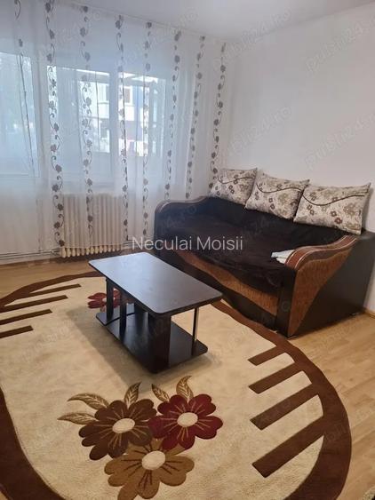 Inchiriez apartament cu 2 camere in Pacurari, zona Alpha Bank Inchiriez apartament cu 2 camere in Pacurari, zona Alpha Bank