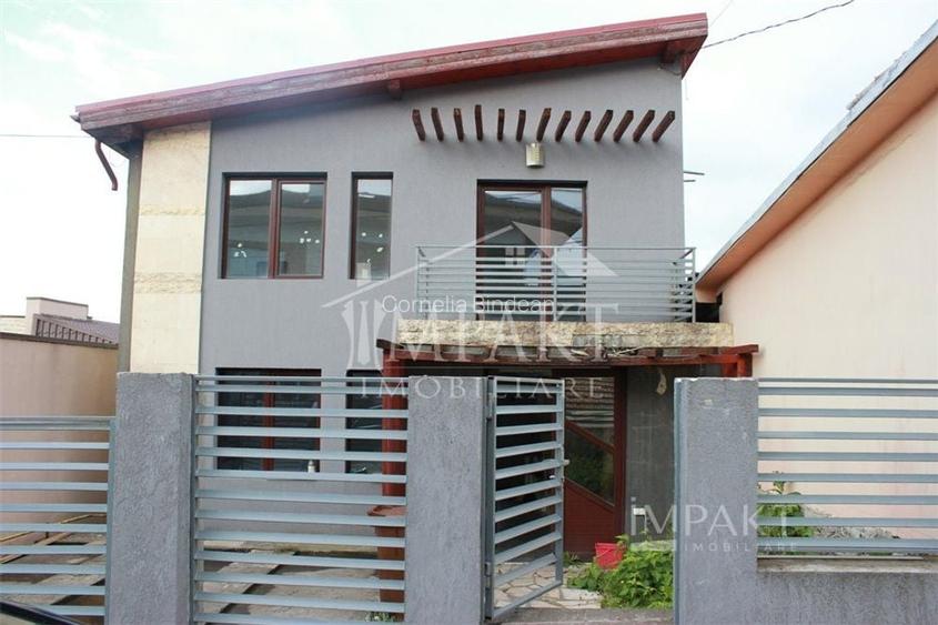 Casa individuala de vanzare in Andrei Muresanu!
