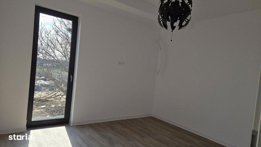 vila de inchiriat-prima inchiriere - 4