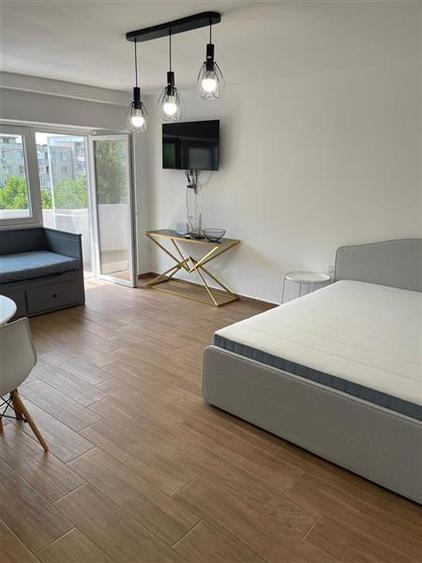 Berceni-Aparatorii Patriei Garsoniera Spatioasa-Luminoasa-Renovata - 5