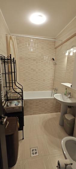 Inchiriez apartament 2 camere - 6