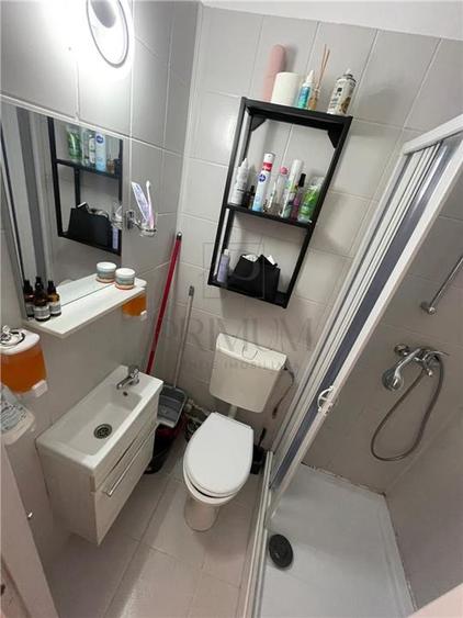 Garsoniera - Nedecomandata - Clima - Mobilata și Utilata - Zona Lipovei - 9
