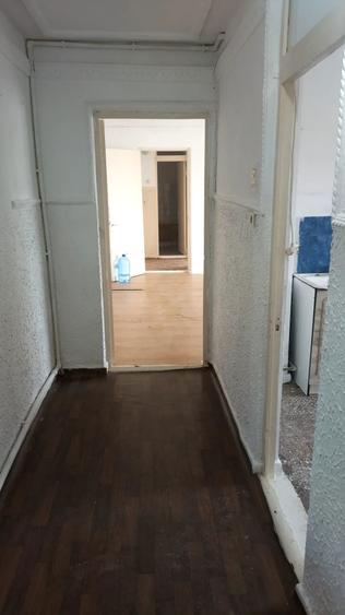 Vanzare apartament 2 camere - 3