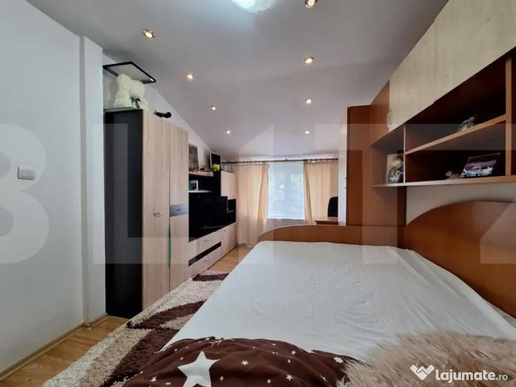 Apartament de vanzare, cu 2 camere decomandat, mobilat, zona - 5