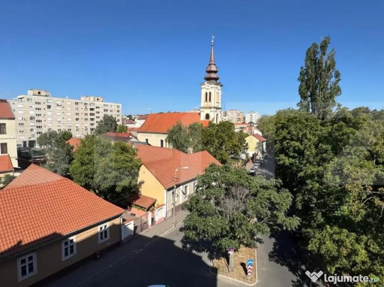 Apartament renovat complet situat in zona ultracentrala in c - 4