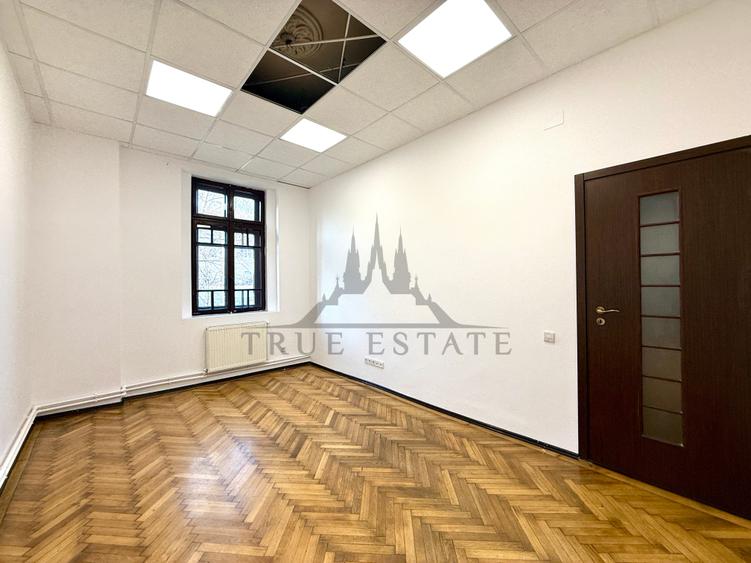 Bijuterie arhitecturala ideala pentru sediu de companie langa Podul Cotroceni - 13