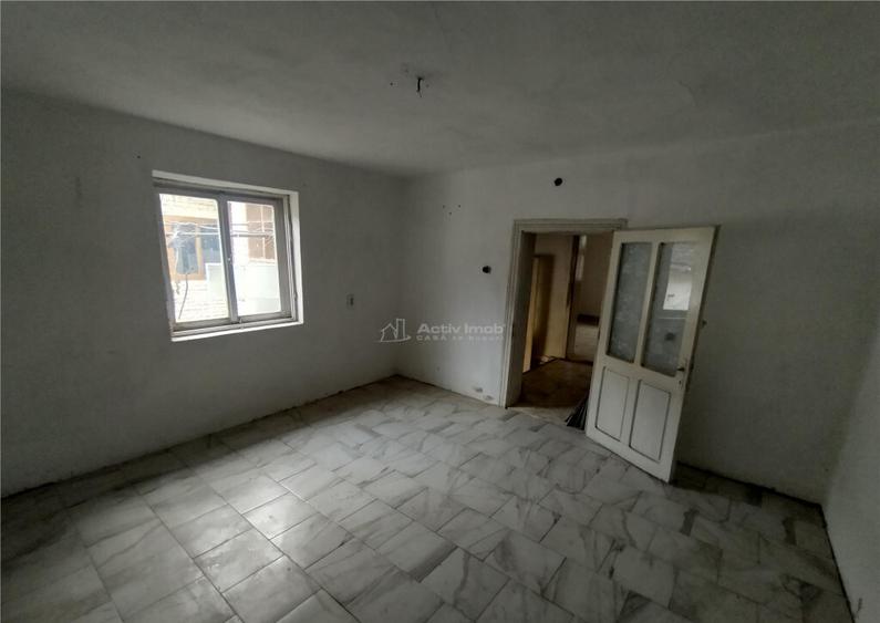 Berliste, Casa pt 2 Familii, la Sosea, Pret Negociabil - 6