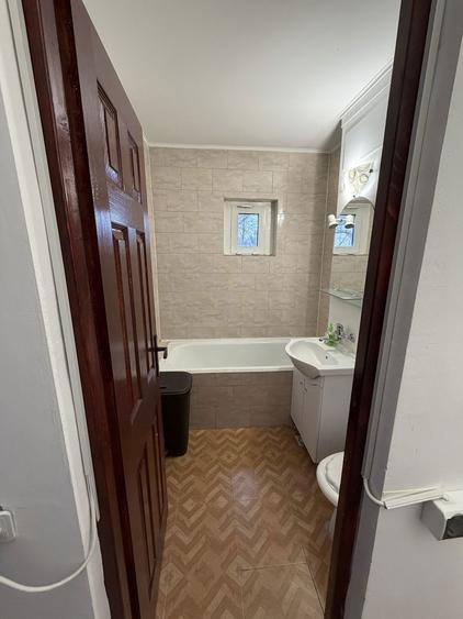 Inchieriez apartamnet - 4