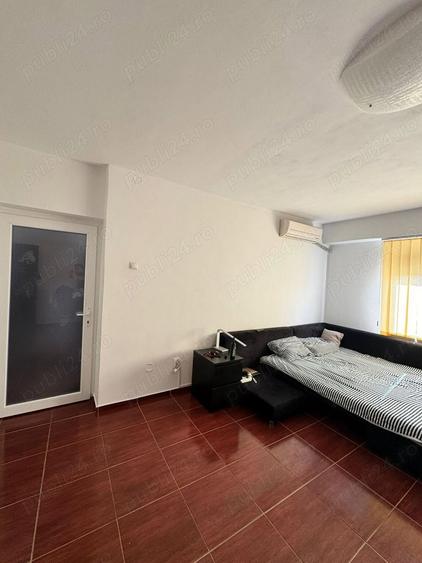 Garsoniera decomandata zona City Park Tomis 3 - 1