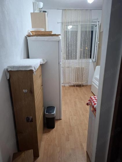 Proprietar vand garsoniera in zona Dacia - 1