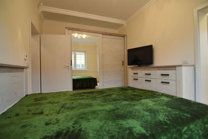 De vanzare casa plan parter in stil mediteranean -Mosnita Noua - 7