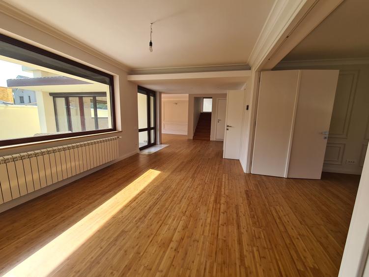 OMNIA-Proprietati alese! Vila de lux, in Baneasa. Confort, spatiu, intimitate. - 42