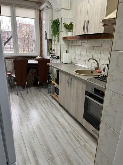 De vanzare apartamnet cu 3 camere! - 7