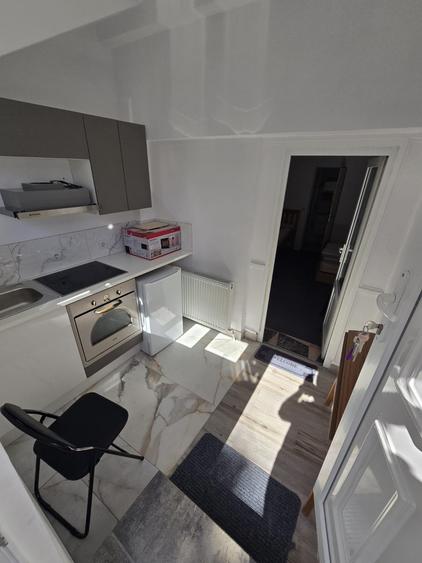 Camere de inchiriat cu baie proprie Liviu Rebreanu 200 euro/luna - 15