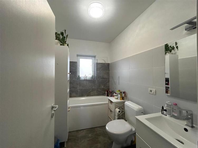 Duplex separat prin camera tehnica - complet mobilat si utilat -   teren 422 mp. - 13