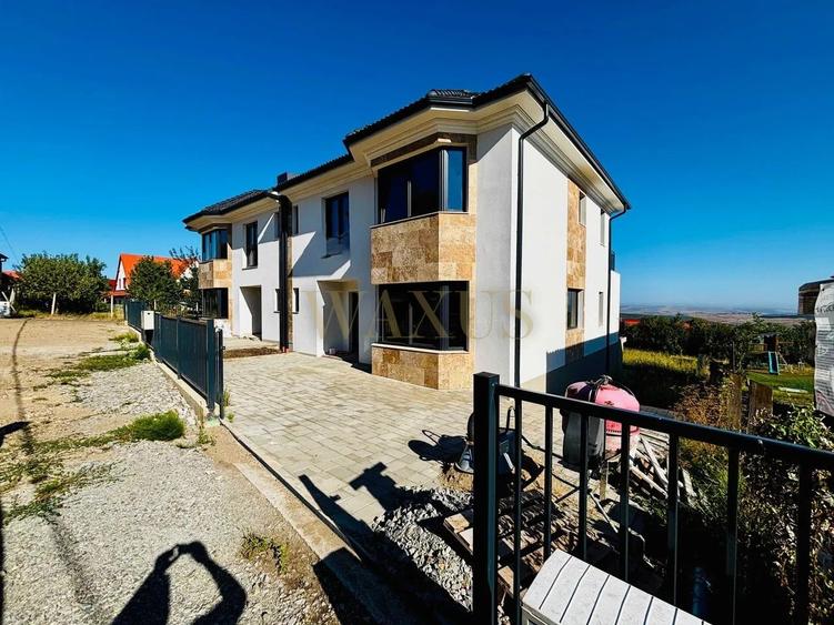 Duplex cu 5 camere cu Canalizare în Gheorgheni
