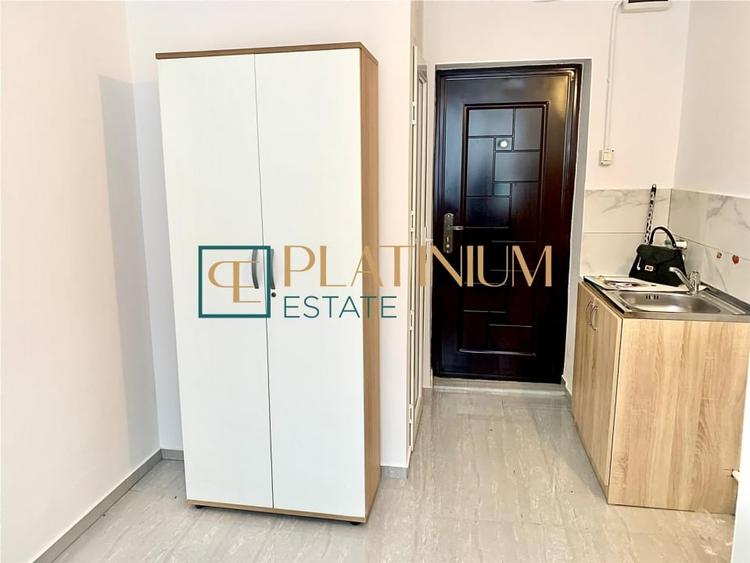 P4761 Garsoniera  zona Medicina, in spate la Politie - 2