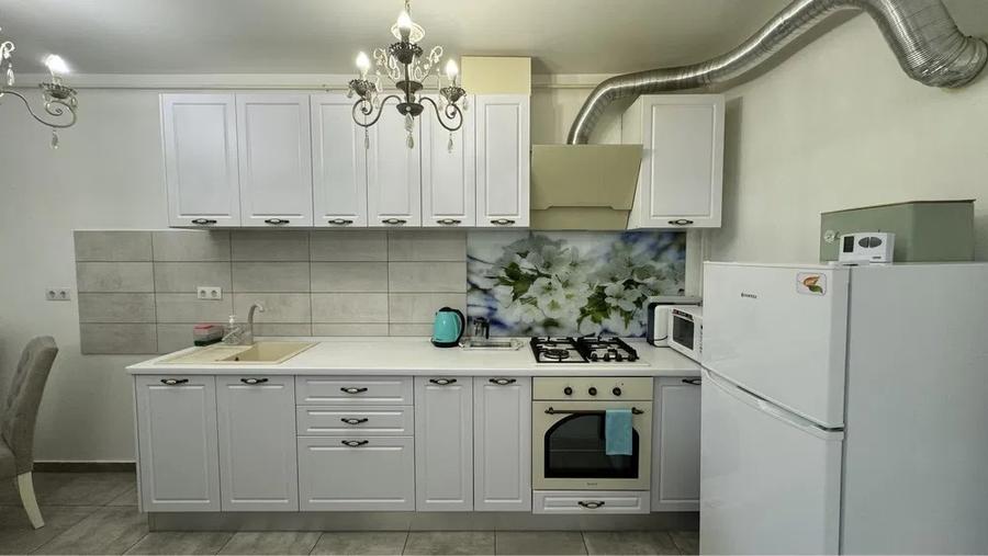 Apartament cu 2 camere, cu LOC DE PARCARE, zona Tatarasi - 4