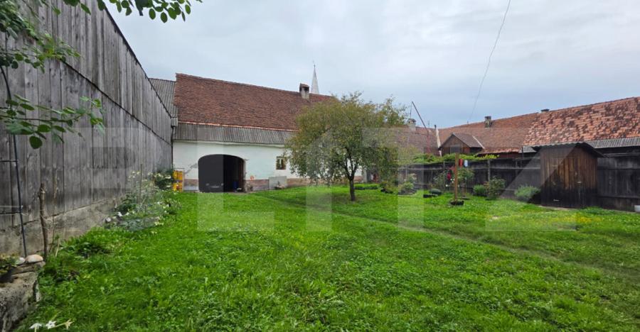 Casa de vanzare, cu 4 camere, 80 mp, satul Dorolea - 2
