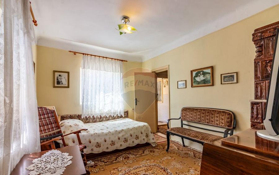 Casa cu poten?ial, curte proprie, zona lini?tita ... - 2