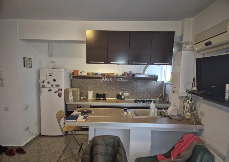 Garsoniera de inchiriat direct proprietar Garsoniera de inchiriat direct proprietar