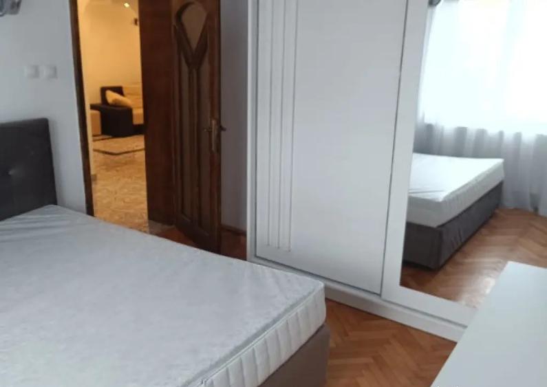 Apartament 4 camere Dogarilor ,parter - 10