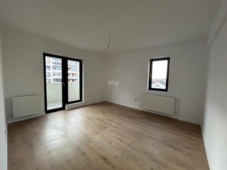 2 camere, Nou, te poti muta, zona Safirului/Diamantului