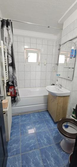 Proprietar - Apartament 3 camere decomandat zona Aradului - Piata Verde - 2