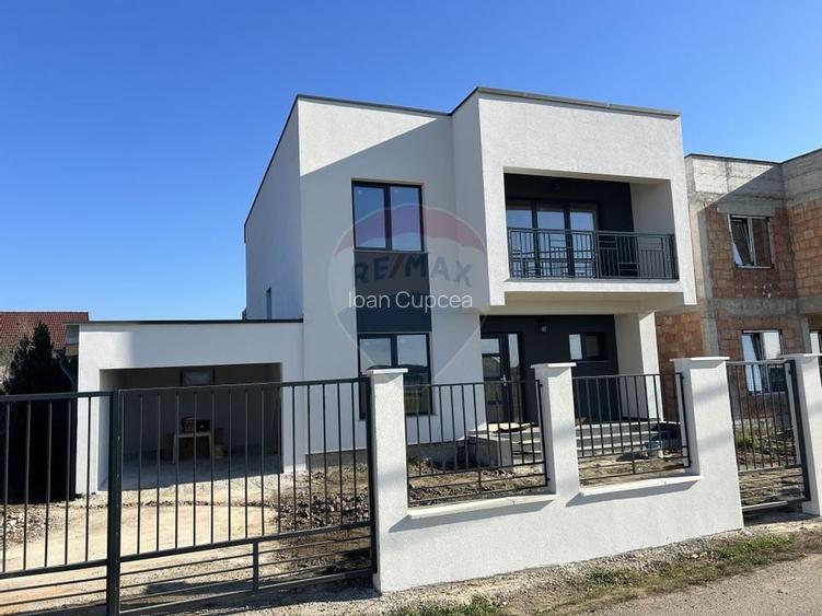Casa moderne cu 4 camere de vanzare in SASAR / 5 ari teren / utilitati