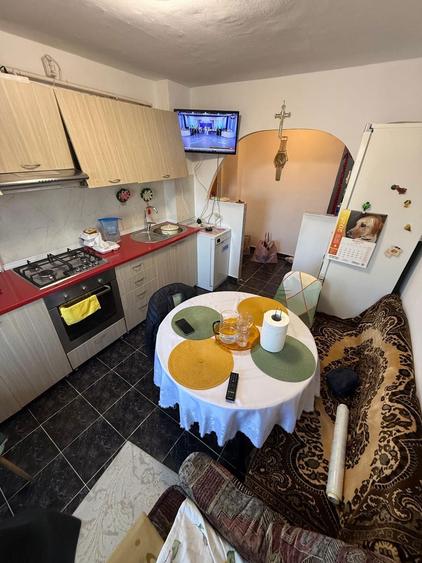 Apartament de vanzare - 5