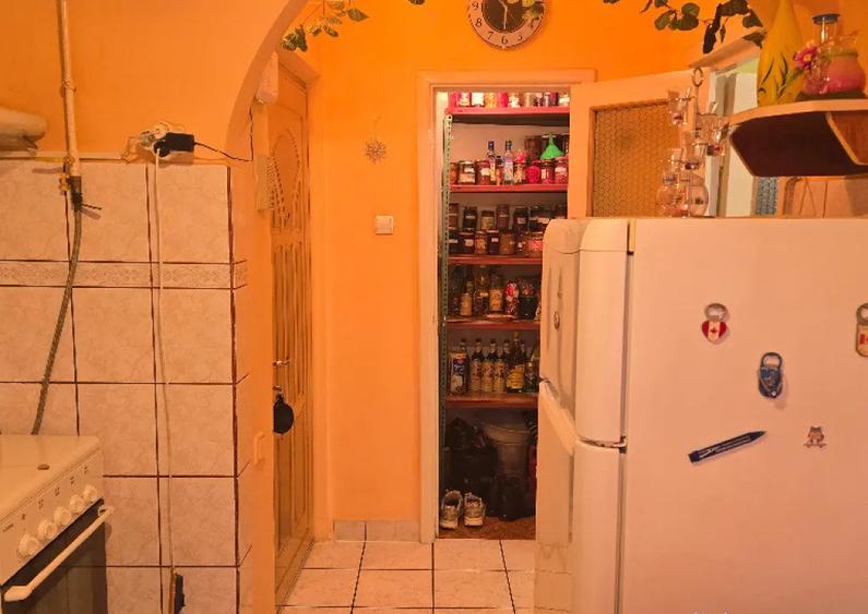 Vand apartament 2 camere in Deva, zona Zamfirescu, et. 2 - 10